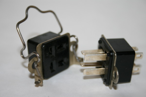 4 way plug & socket pair, plessey connectors FBA15B