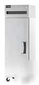 New solid door reach-in refrigerator - 20 cu.ft.