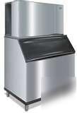 New manitowoc ice machine, sd-1802A, on b-970 bin, 