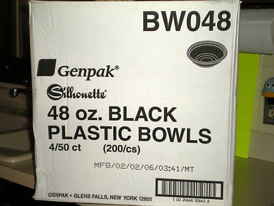 New 48 oz black plastic bowl 1 case contains 200 bowls