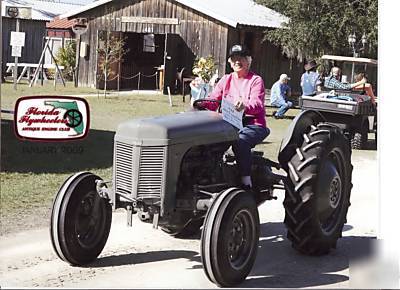 1951 harry ferguson tractor model TO20 restored