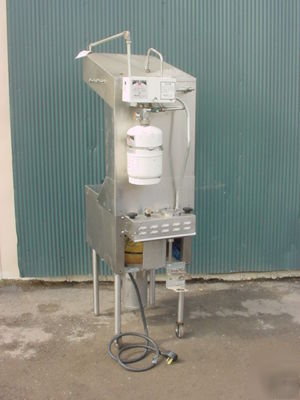 Electric-pressure fryer fire suppression built in hood