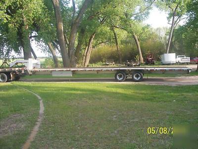 1998 40' tandem dual flatbed gooseneck trailer
