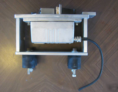 Cleveland cm-10 electromagnetic vibrator - mounted 