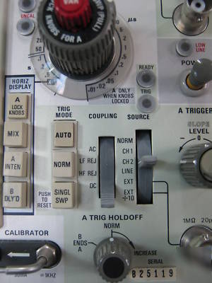 Tektronix 475 DM43 oscilloscope -- late model w/ cal 
