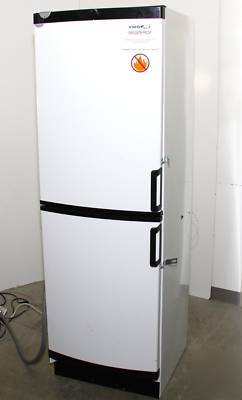 Vwr double door explosion proof refrigerator 55700 366