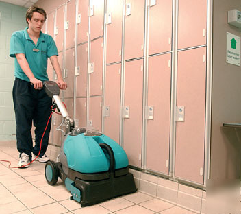 New solaris SSD400 floor autoscrubber & grout cleaner
