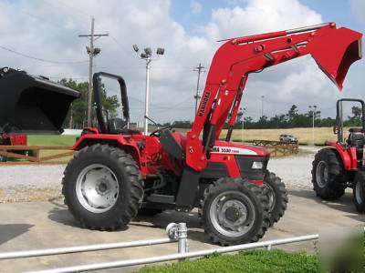 Mahindra 5530 4WD with front end loader 