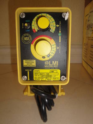 New lmi milton roy A371-156 in box metering pump