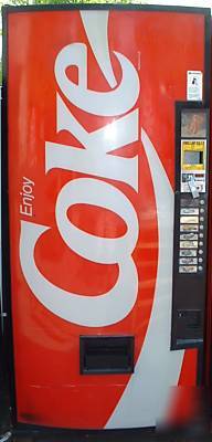 Coke soda water can vending machine dixie narco 368