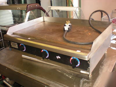 Star electric griddle 536TGA used no resereve 