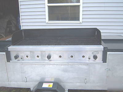 8X4 foot trailer with 8 burner grill 