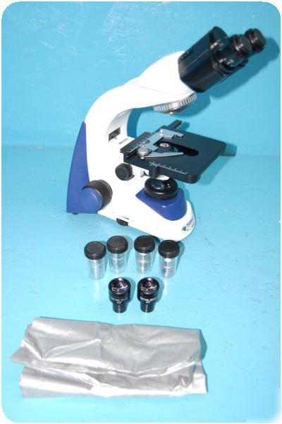 Unico G380 luminator laboratory microscope