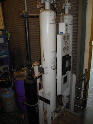 Amloc 200DHASP desecant type heatless air dryer