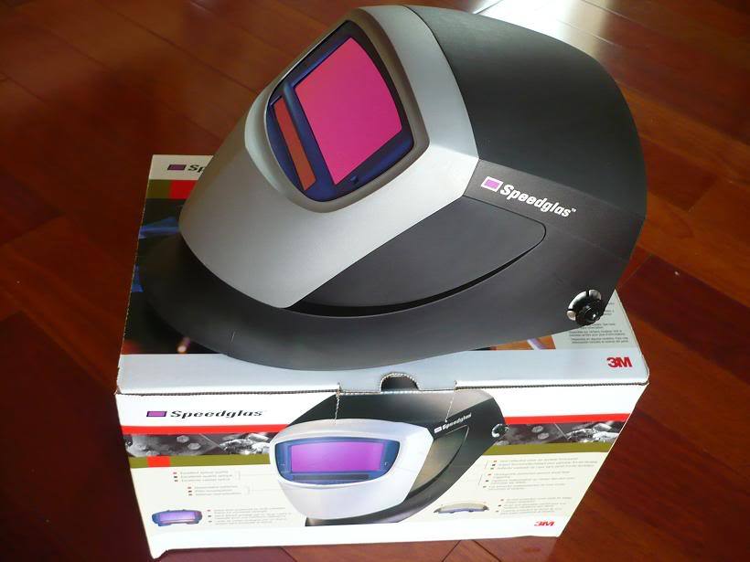 Speedglas 9002X auto darkening helmet, used. hornell