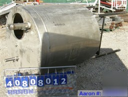 Used- tank, 500 gallon, 304 stainless steel, vertical.