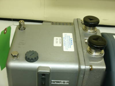 Welch duo-seal vacuum pump 1402N-01 