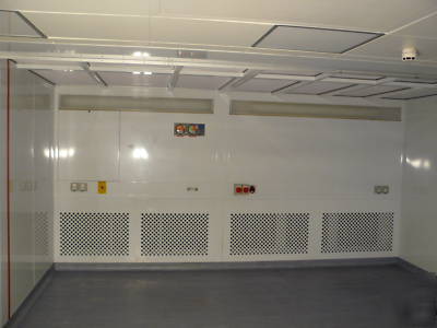 Lab fume extract downflow containment booth clean room 