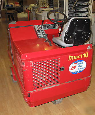 Mp sweepers max 110 d floor scrubber sweeper cleaner