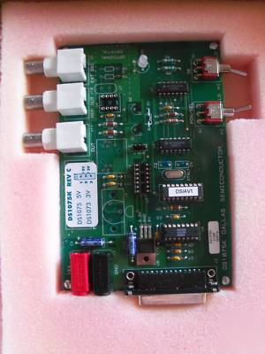 New DS1075K oscillator programming / evaluation kit