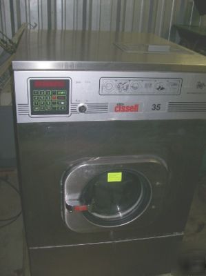 35 lb ipso washer/extractor