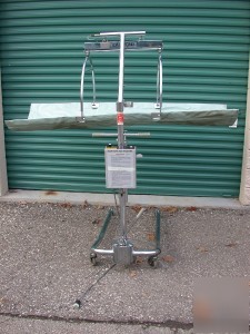 Scale-tronix patient scale & sling model 2001