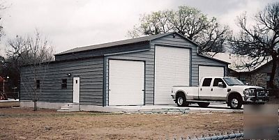 42' x 40' fully enclosed garage, 3 bays for rvs & more