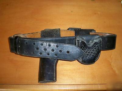 Tex shoemaker police belt holster bullet clip holders