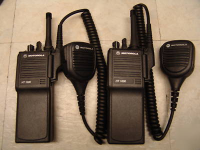 2 motorola HT1000 w/fast rate chargers & remote sp/mic