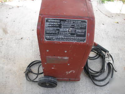 Lincoln electric welder ac/dc-225/125 arc welder 230 v