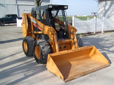 2007 case 440 skid loader choice of 2 140 & 277 hrs