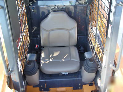 2007 case 440 skid loader choice of 2 140 & 277 hrs
