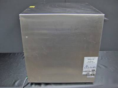 Cadco convection oven electric half size model XA030