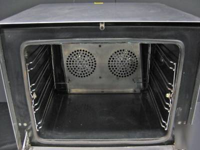 Cadco convection oven electric half size model XA030