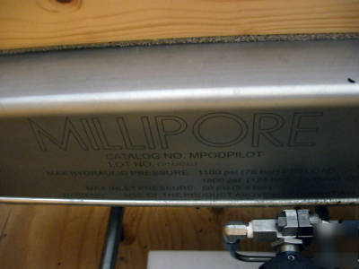 Millipore pilot scale holder