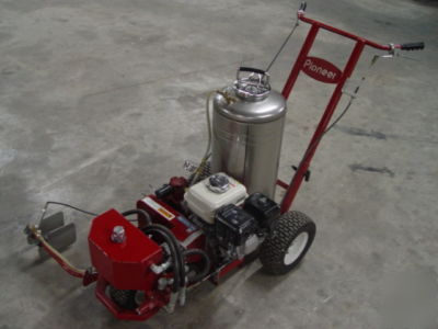 Pioneer athletics brite striper 1600 line paint sprayer