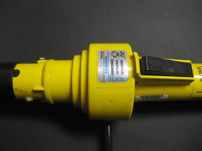 Ctc/fluke C9970 voltage detector