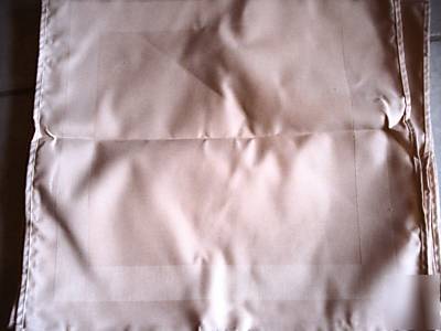 New in pkg riegel linen 8 satin band wheat napkins 