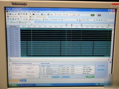 Tektronix TLA7012 /018 logic analyzer mainframe