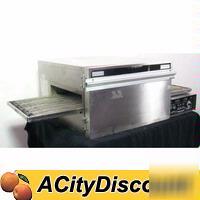 Used lincoln commercial pizza / sandwich conveyor oven