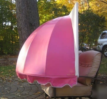 Pink awning (doorway retail/outdoor)