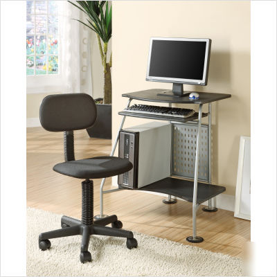 Innovex computer desk with student chair in black