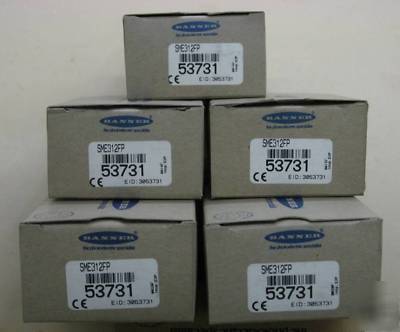 New banner SM2A312FP mini beam sensor - in box, lot of 5