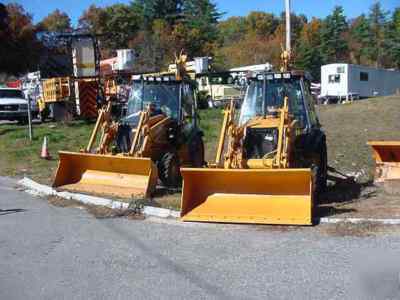 01 case 580M backhoe extenda-hoe 4X4 erops 2262 hrs