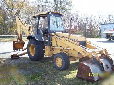 555D ford backhoe