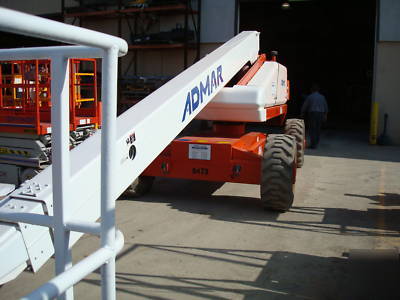 Snorkel TB60 4X4 diesel boom lift 8' basket