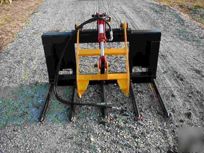 Grapple attachment skid steer tractor kubota bobcat