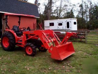Grapple attachment skid steer tractor kubota bobcat
