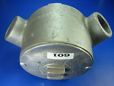 Crouse hinds explosion proof conduit pull 1 1/2