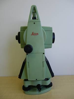 Leica TCR307 total station - excellent condition